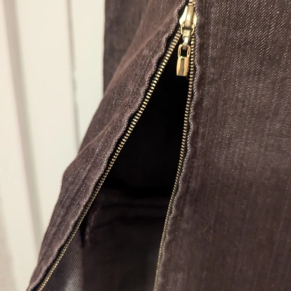 🟤 St. John Sport by Marie Gray Mocha Skirt size 8 cargo denim zippers pockets
